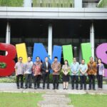 BINUS (3)